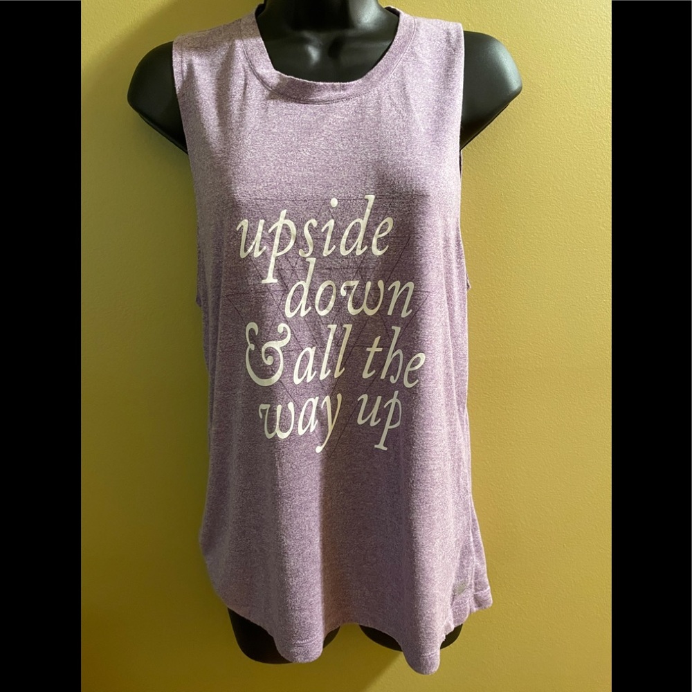 Nicole Miller New York Active Muscle T-shirt - Size L